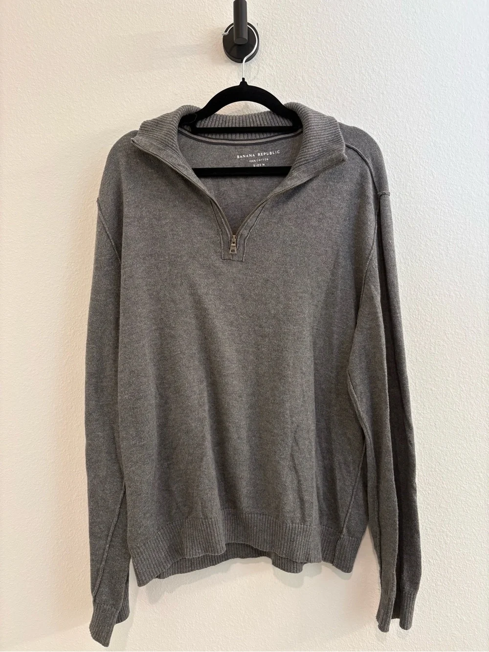 100% Cotton Banana Republic Men's Gray Quarter-Zip Sweater